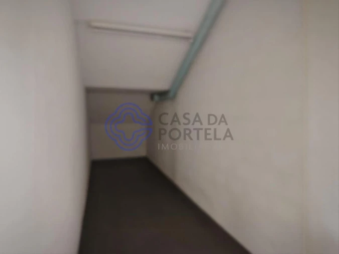 Loja para Venda em Areias, Sequeirô, Lama e Palmeira Foto 13