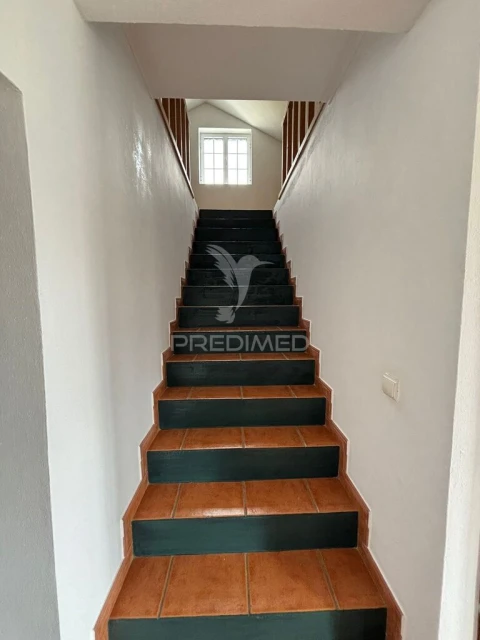 Moradia T3 para Venda em Angra (Nossa Senhora da Conceição)