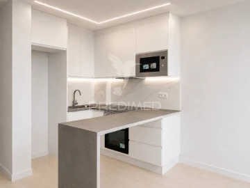 Apartamento para Venda em Oeiras e São Julião da Barra, Paço de Arcos e Caxias