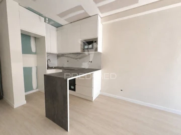 Apartamento para Venda em Oeiras e São Julião da Barra, Paço de Arcos e Caxias