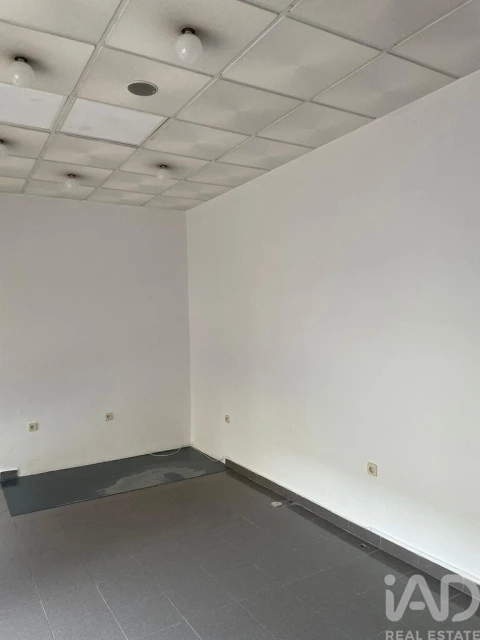 Loja para Arrendamento em Pinhal Novo