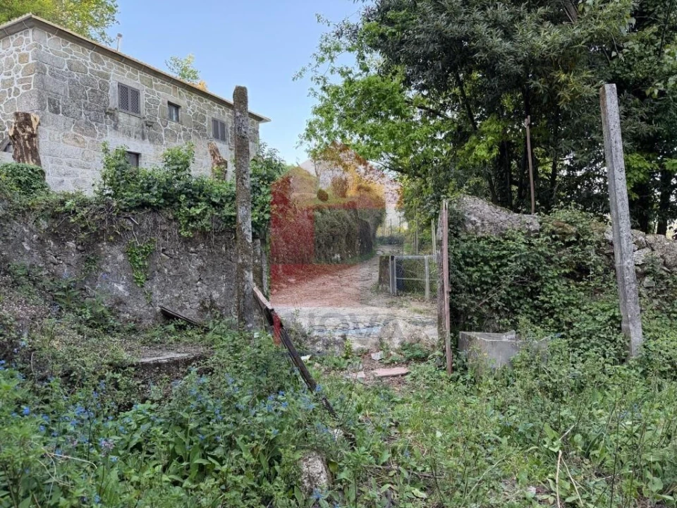Moradia T2 para Venda em Valbom (São Pedro), Passô e Valbom (São Martinho) Foto 12