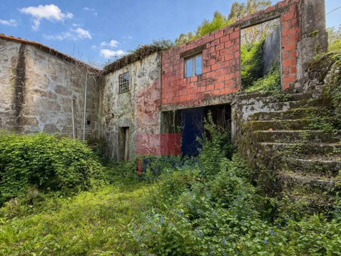 Moradia T2 para Venda em Valbom (São Pedro), Passô e Valbom (São Martinho) Foto 3