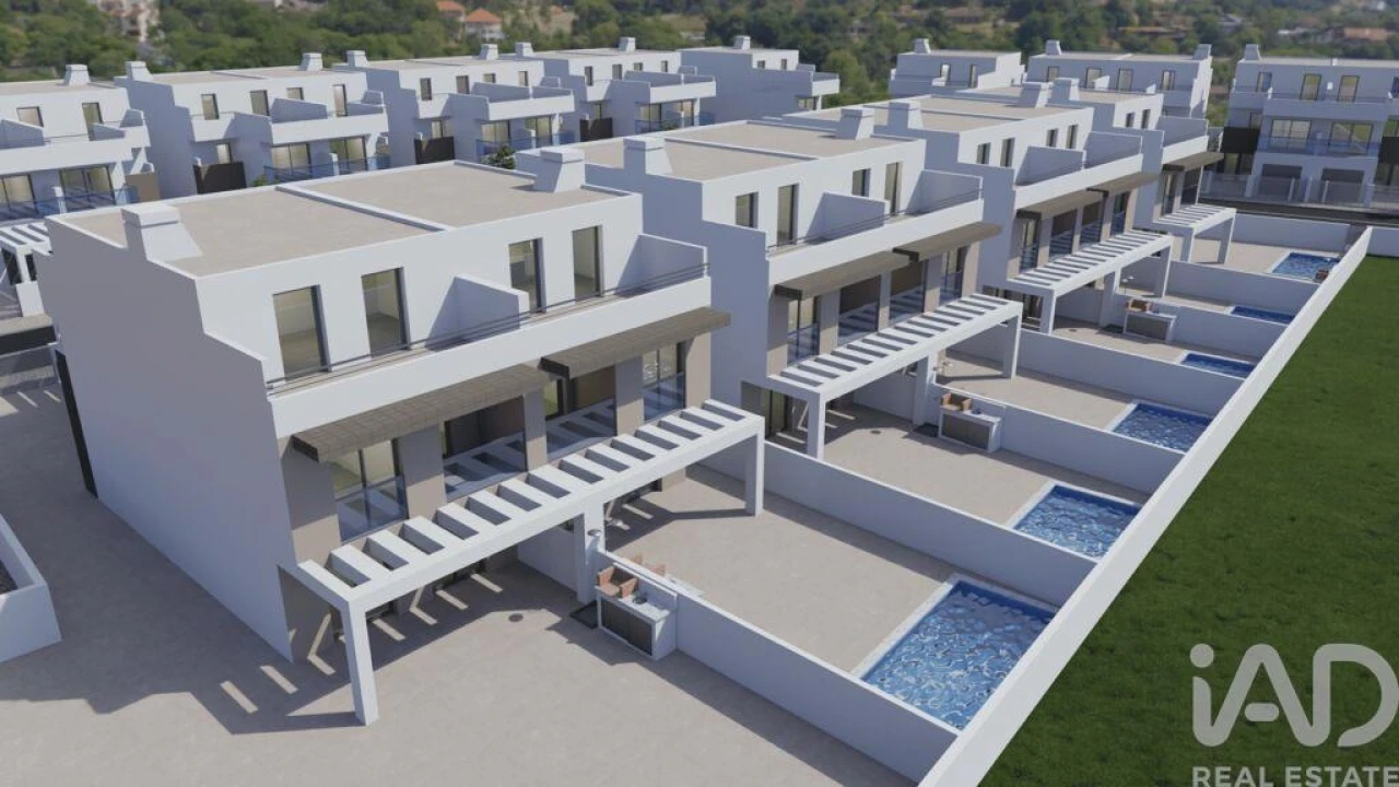 Moradia T3 para Venda em Vila Nova de Cacela Foto 1