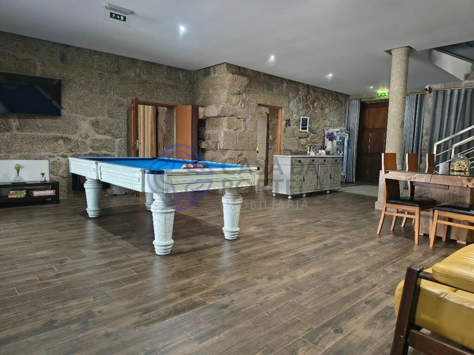 Quinta T8 para Venda em Alpendorada, Várzea e Torrão Foto 11