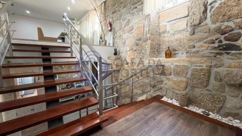 Quinta T8 para Venda em Alpendorada, Várzea e Torrão