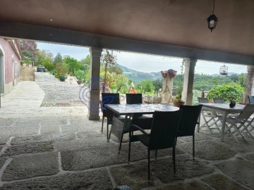 Quinta T8 para Venda em Alpendorada, Várzea e Torrão