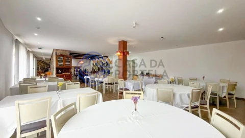 Quinta T8 para Venda em Alpendorada, Várzea e Torrão