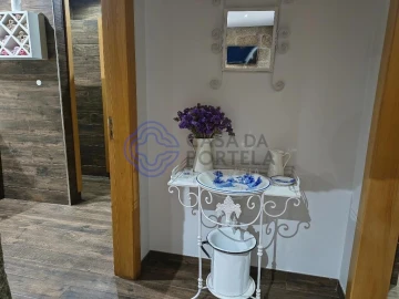 Quinta T8 para Venda em Alpendorada, Várzea e Torrão