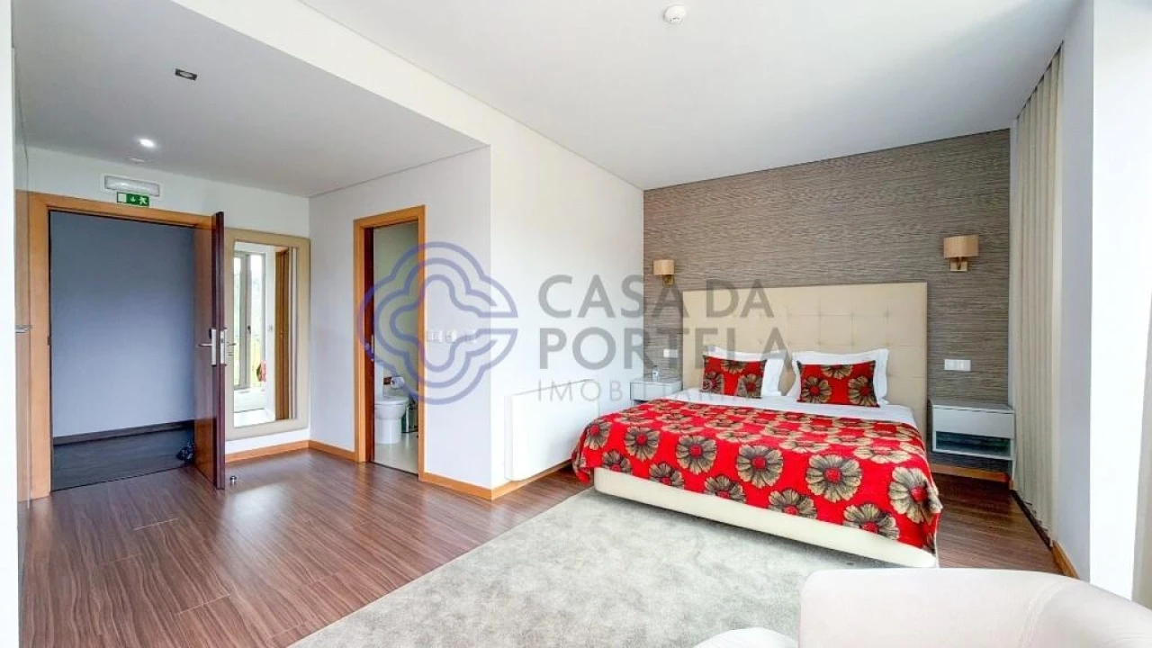 Quinta T8 para Venda em Alpendorada, Várzea e Torrão Foto 23