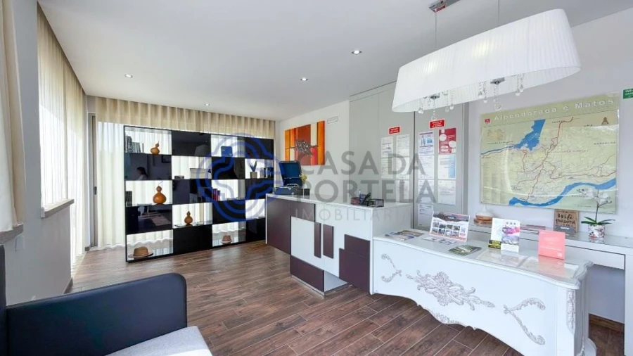 Quinta T8 para Venda em Alpendorada, Várzea e Torrão Foto 18