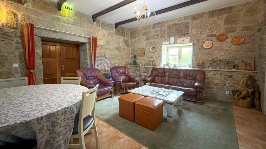 Quinta T8 para Venda em Alpendorada, Várzea e Torrão Foto 42