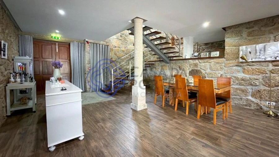 Quinta T8 para Venda em Alpendorada, Várzea e Torrão Foto 34