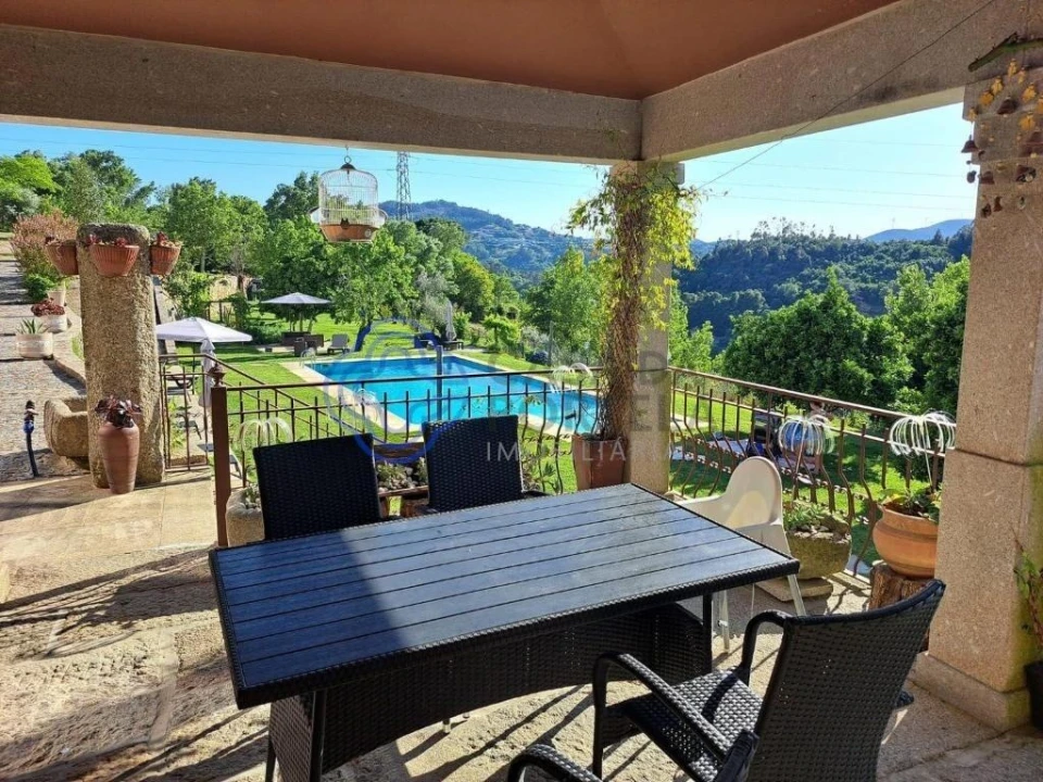 Quinta T8 para Venda em Alpendorada, Várzea e Torrão Foto 3