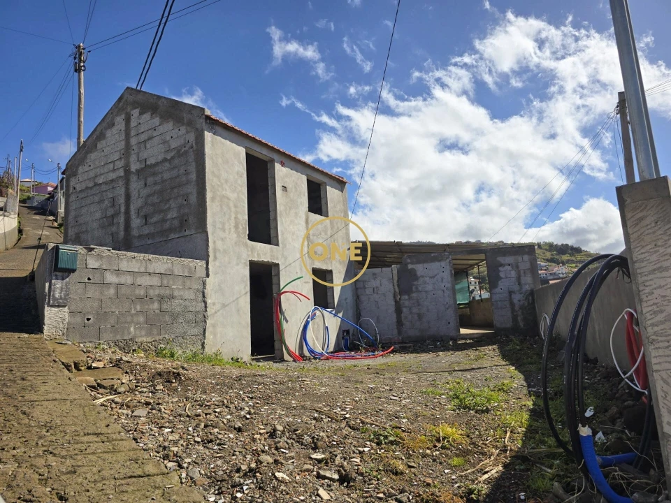 Moradia T2 para Venda em Ponta do Sol Foto 25