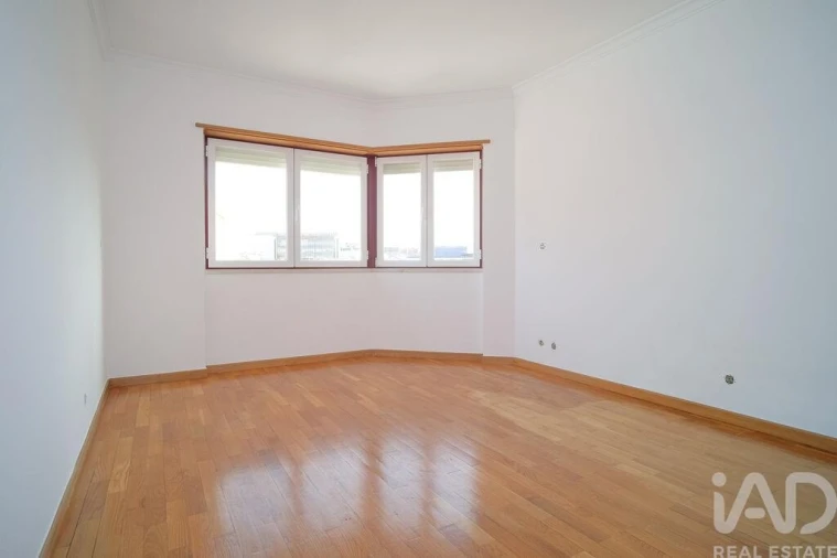 Apartamento T1 para Arrendamento em Avenidas Novas Foto 3