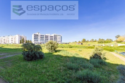 Apartamento T4 para Venda em Santa Iria de Azoia, São João da Talha e Bobadela