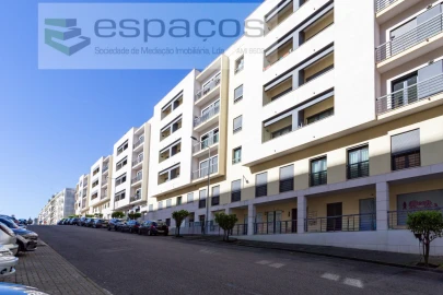 Apartamento T4 para Venda em Santa Iria de Azoia, São João da Talha e Bobadela