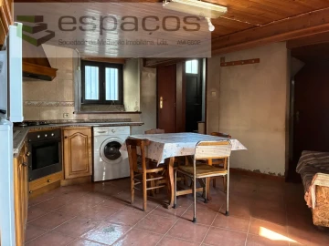 Moradia T2 para Venda em Silvares