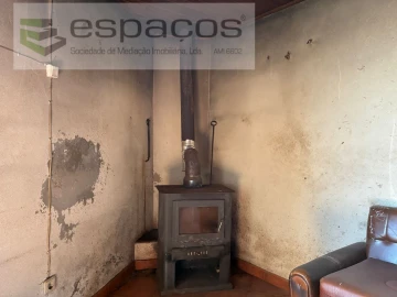 Moradia T2 para Venda em Silvares