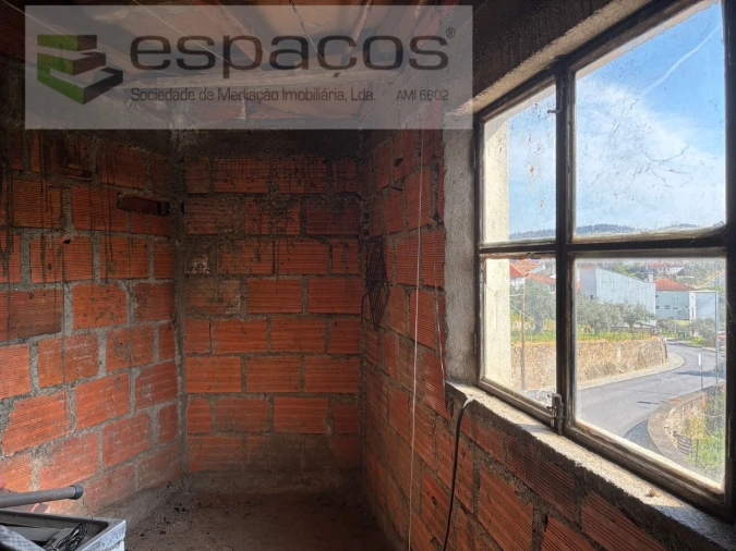 Moradia T2 para Venda em Silvares Foto 11