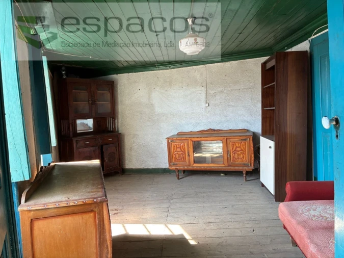 Moradia T2 para Venda em Silvares Foto 6