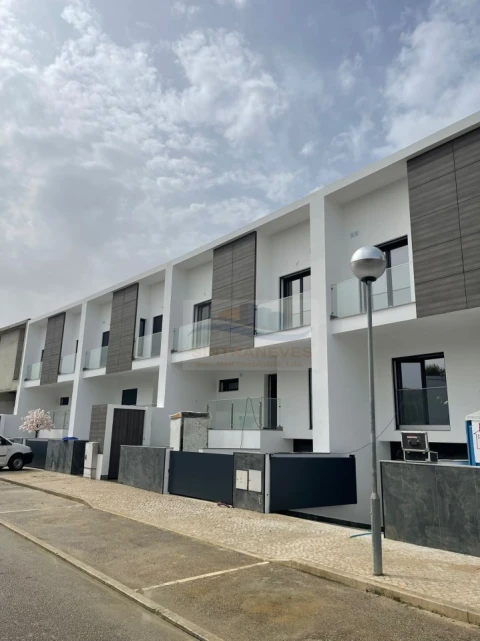 Moradia T4 para Venda em Alcochete