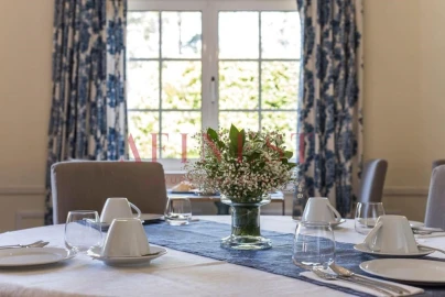 Moradia T8 para Arrendamento em Cascais e Estoril