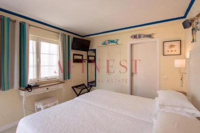 Moradia T8 para Arrendamento em Cascais e Estoril