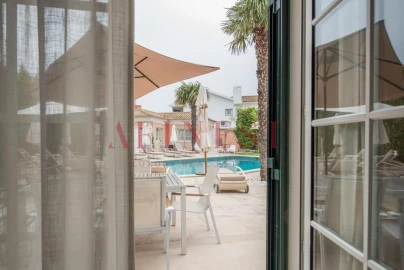 Moradia T8 para Arrendamento em Cascais e Estoril