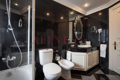 Moradia T8 para Arrendamento em Cascais e Estoril