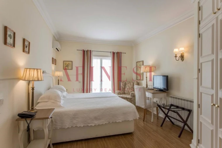 Moradia T8 para Arrendamento em Cascais e Estoril Foto 30