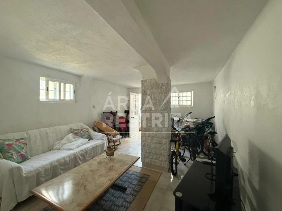 Moradia T4 para Venda em Fernao Ferro Foto 16