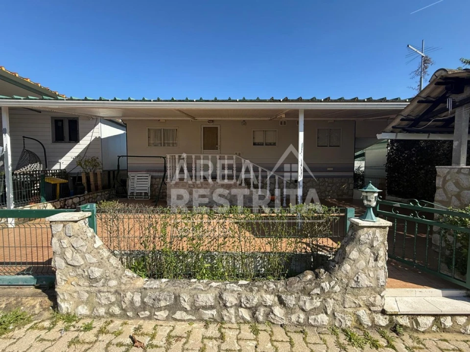 Moradia T4 para Venda em Fernao Ferro Foto 24