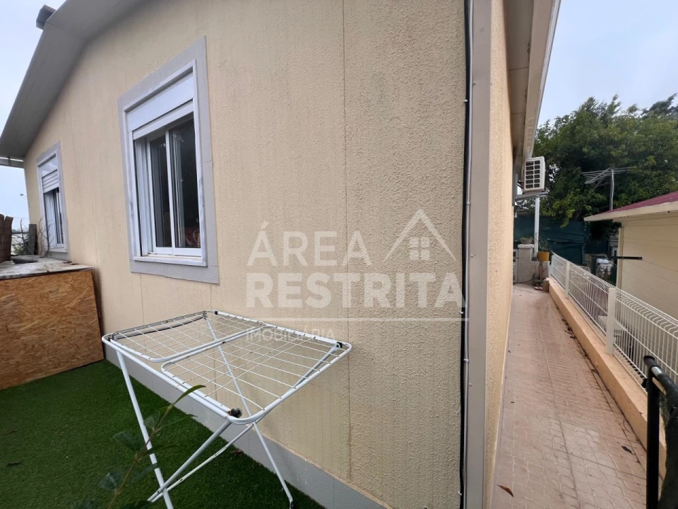 Moradia T2 para Venda em Fernao Ferro Foto 20