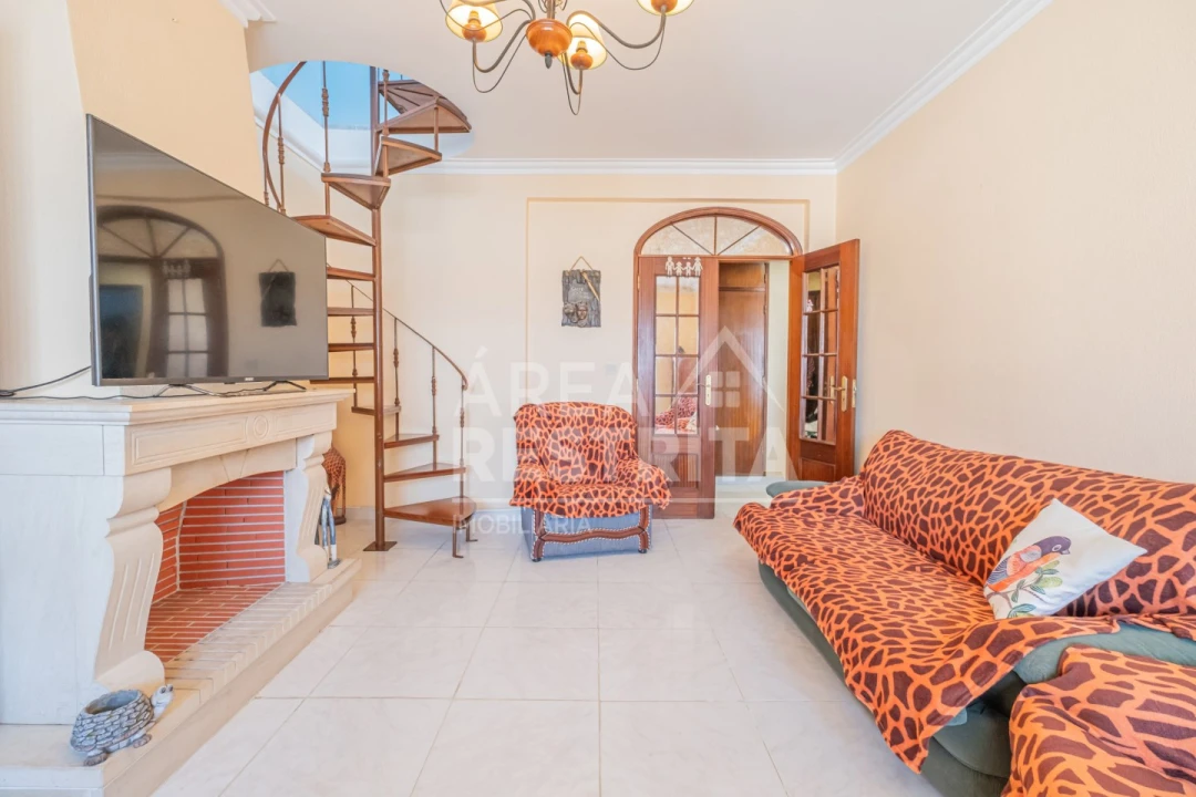 Apartamento T2 para Venda em Quinta do Conde Foto 6