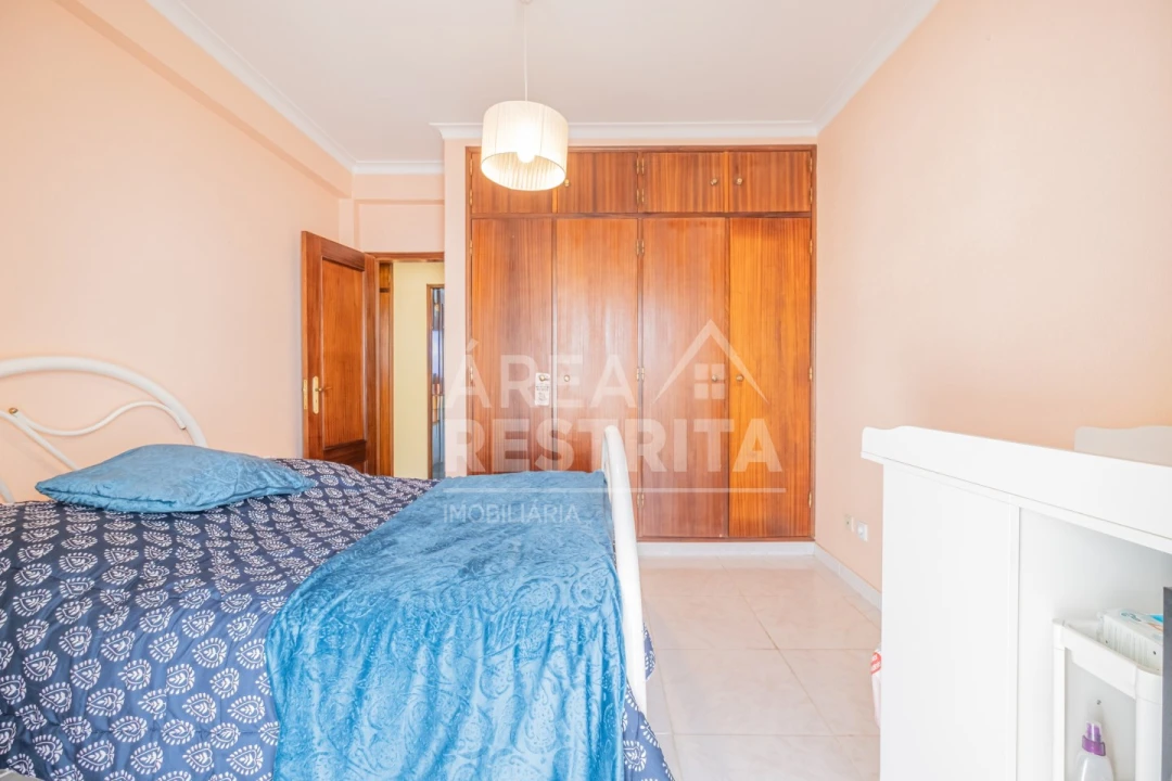 Apartamento T2 para Venda em Quinta do Conde Foto 15