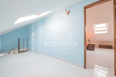 Apartamento T2 para Venda em Quinta do Conde