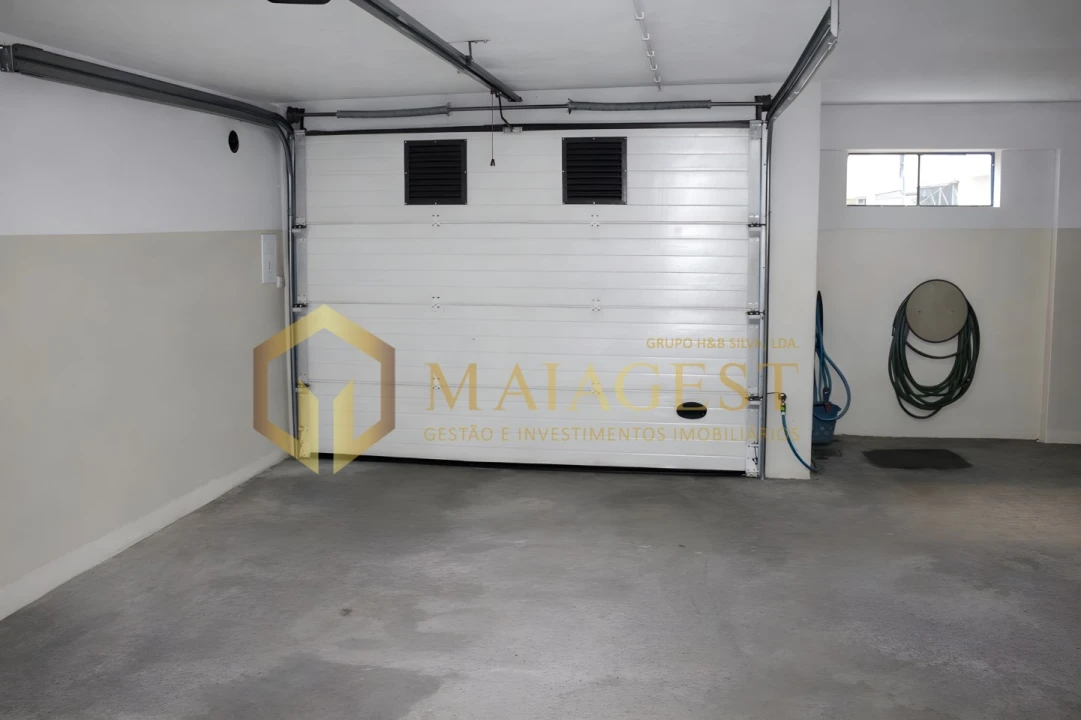 Apartamento T2 para Venda em Vilar de Andorinho Foto 19