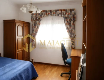 Apartamento T2 para Venda em Vilar de Andorinho