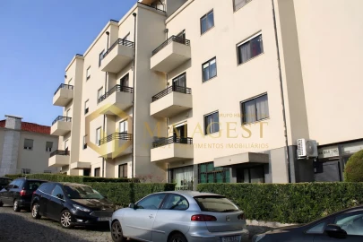 Apartamento T2 para Venda em Vilar de Andorinho