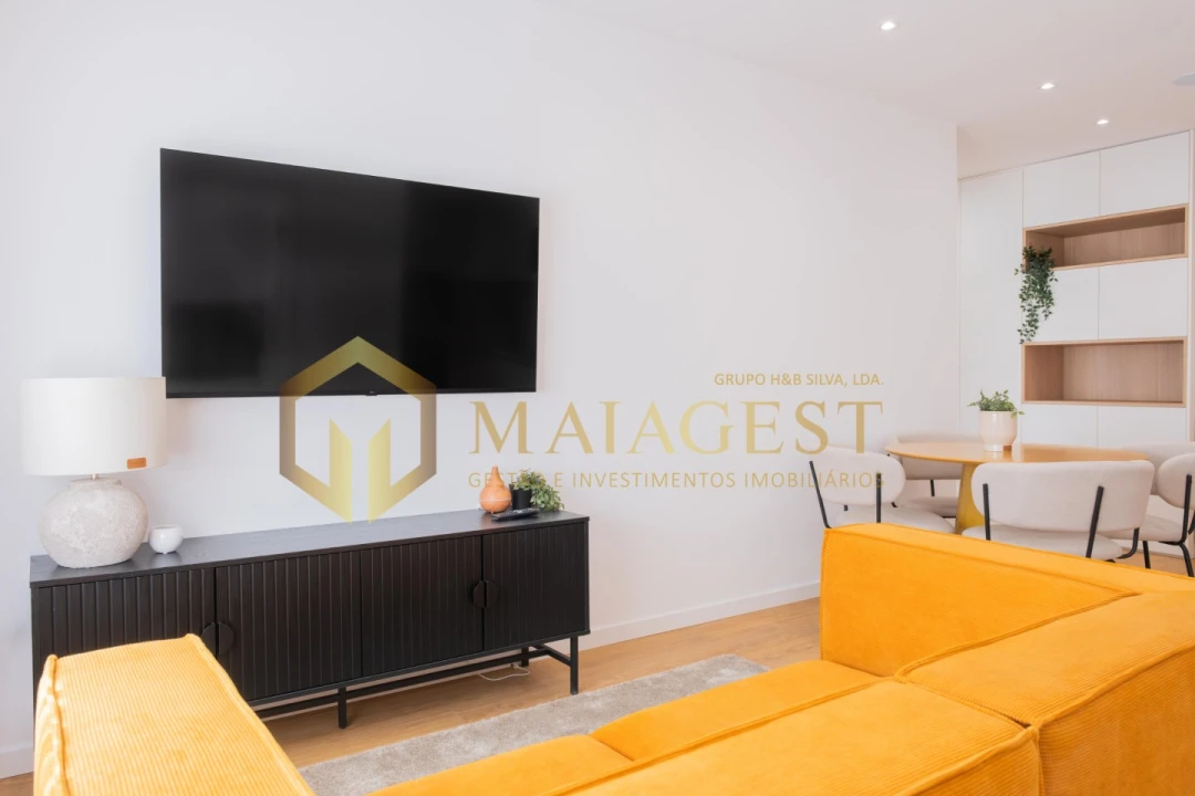 Apartamento T2 para Venda em Nogueira e Silva Escura Foto 3