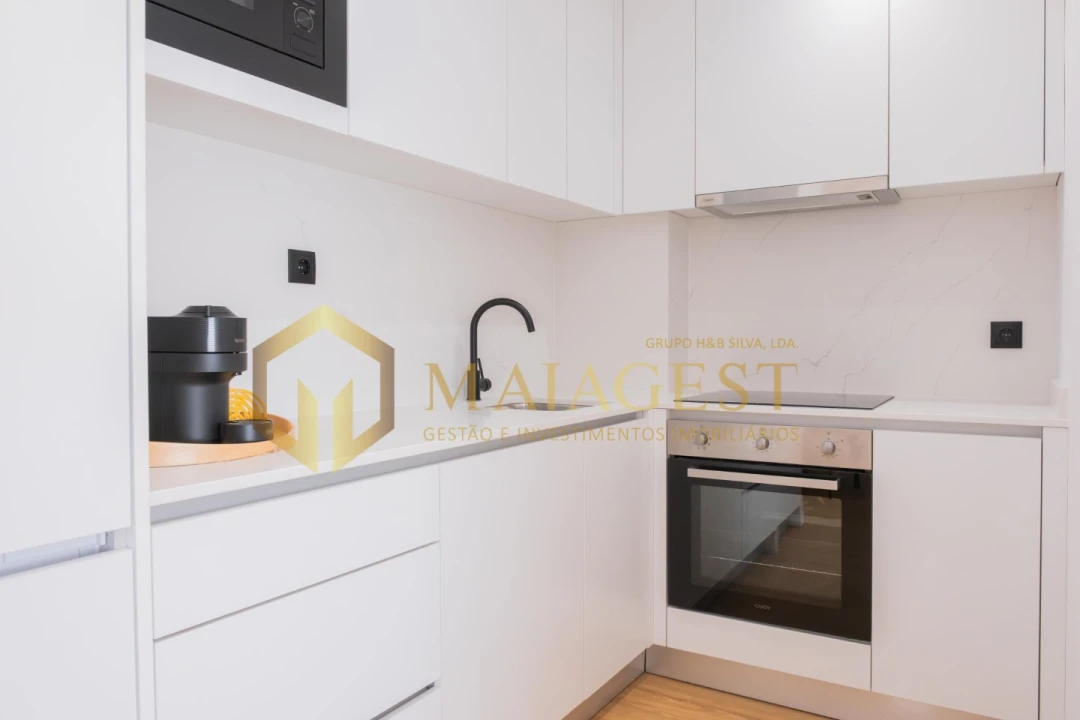 Apartamento T2 para Venda em Nogueira e Silva Escura Foto 4