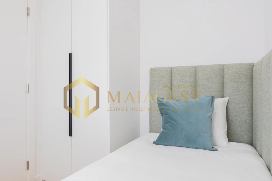 Apartamento T2 para Venda em Nogueira e Silva Escura Foto 8