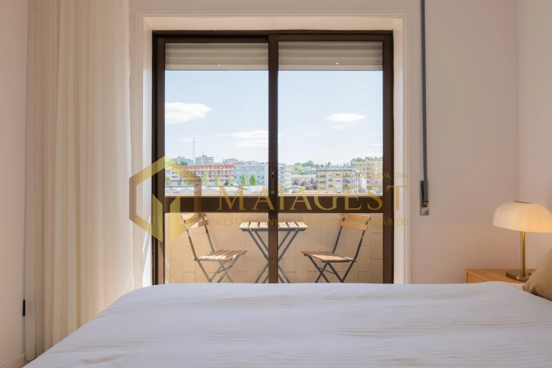 Apartamento T2 para Venda em Nogueira e Silva Escura Foto 14