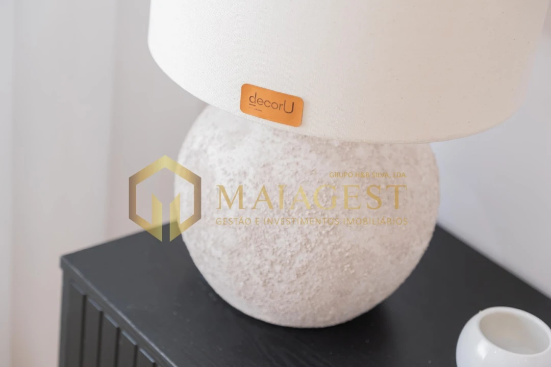 Apartamento T2 para Venda em Nogueira e Silva Escura Foto 27