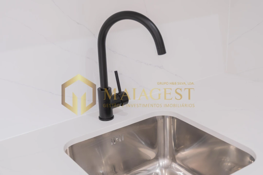 Apartamento T2 para Venda em Nogueira e Silva Escura Foto 30