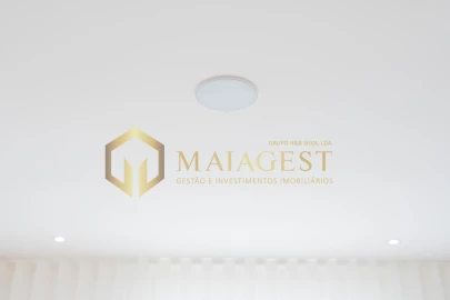 Apartamento T2 para Venda em Nogueira e Silva Escura