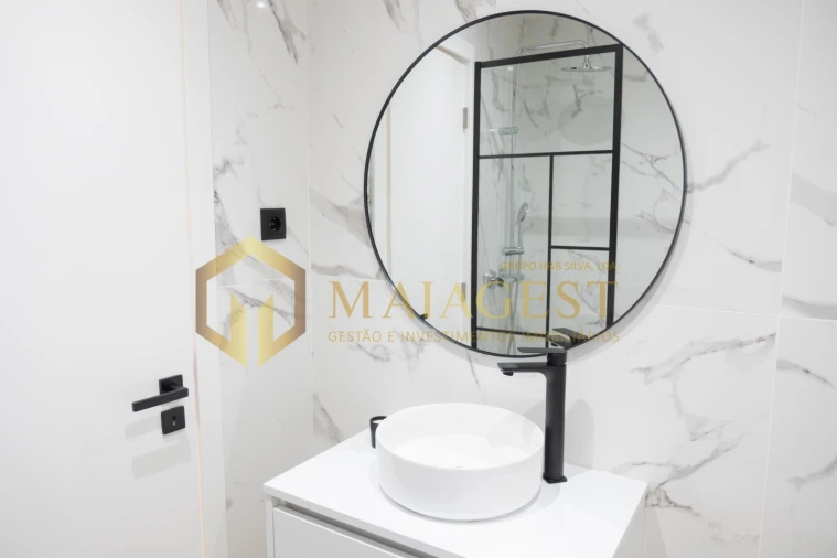 Apartamento T2 para Venda em Nogueira e Silva Escura Foto 21