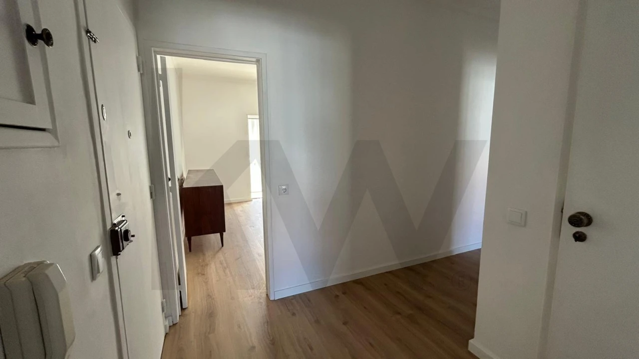 Apartamento T3 para Arrendamento em Alto do Seixalinho, Santo André e Verderena Foto 8